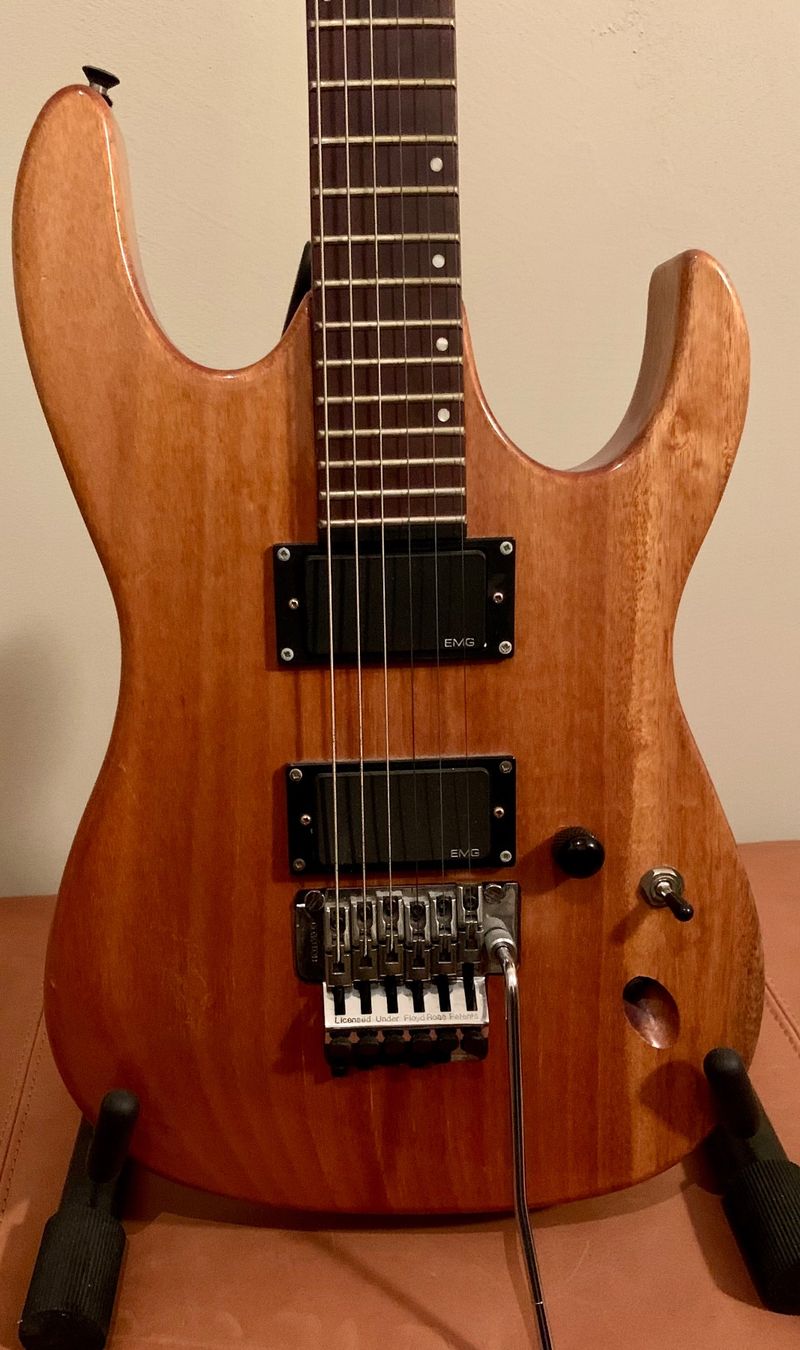 Strumenti musicali: Porizka Custom Made – Usato da Zürich venduto da Fieber 1
