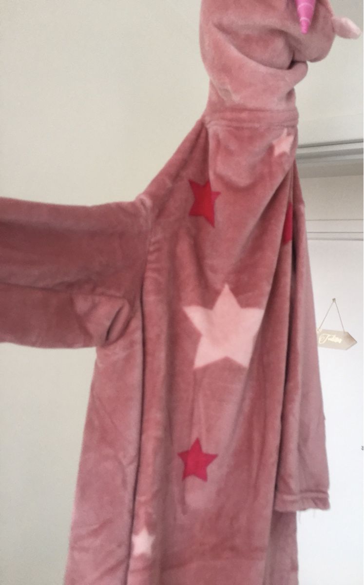 Decken: Plaid à manches filles Doux et Chaleureux – Neu und originalverpackt aus Lausanne von mik_l5py 2
