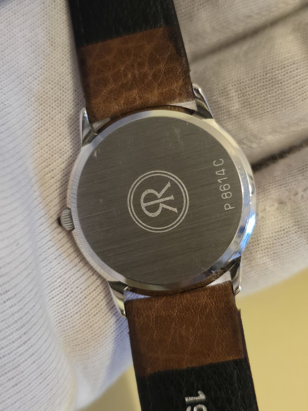 Revue Thommen Orologi: Montre Revue Elysee Quartz Suisse - Avec boît – Usato da Grand-Lancy venduto da Montre-Swiss 2