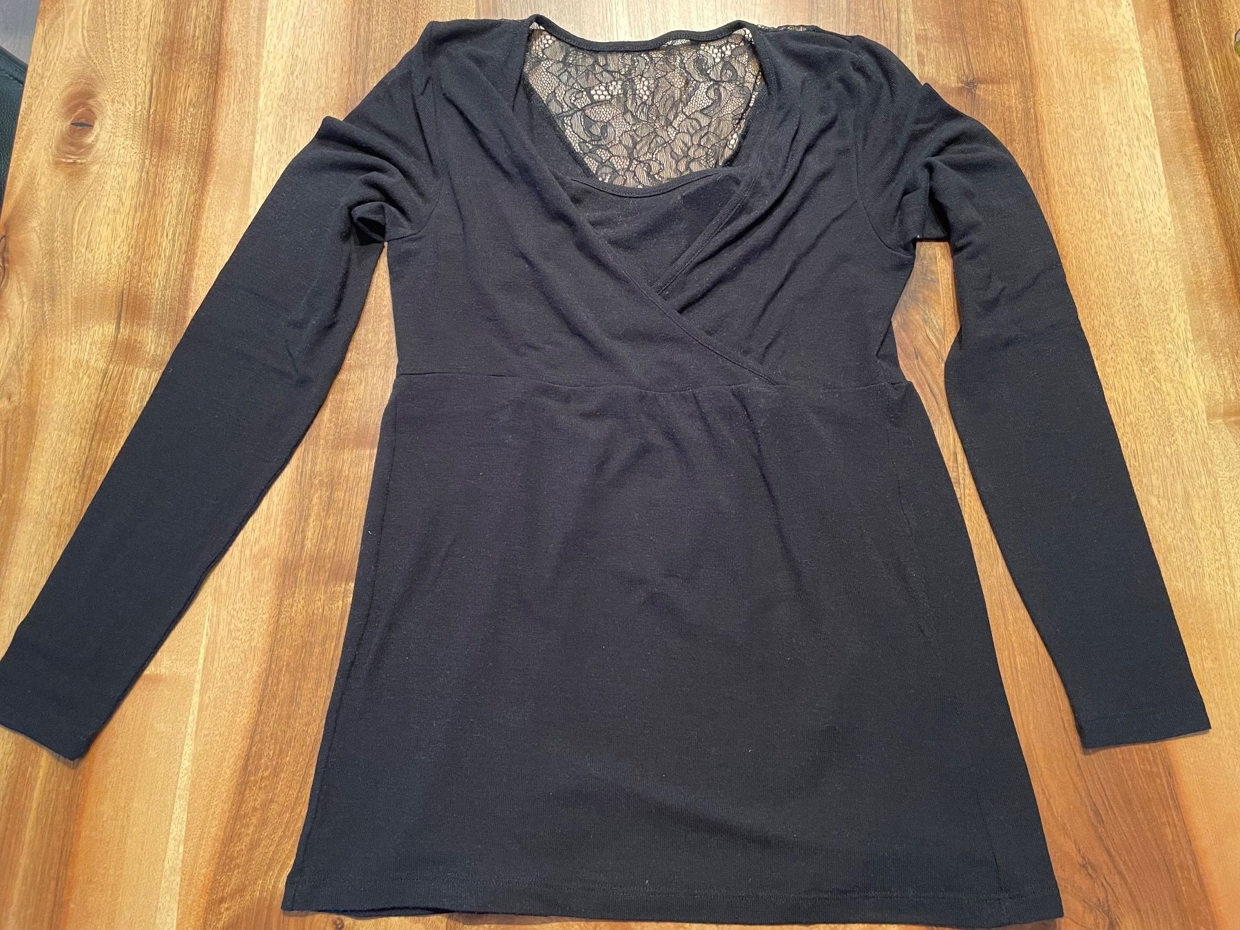 Mamalicious Blusen: Schwangerschaftsbluse von Mamalicious, Grösse S – Gebraucht aus Haslen AI von s176