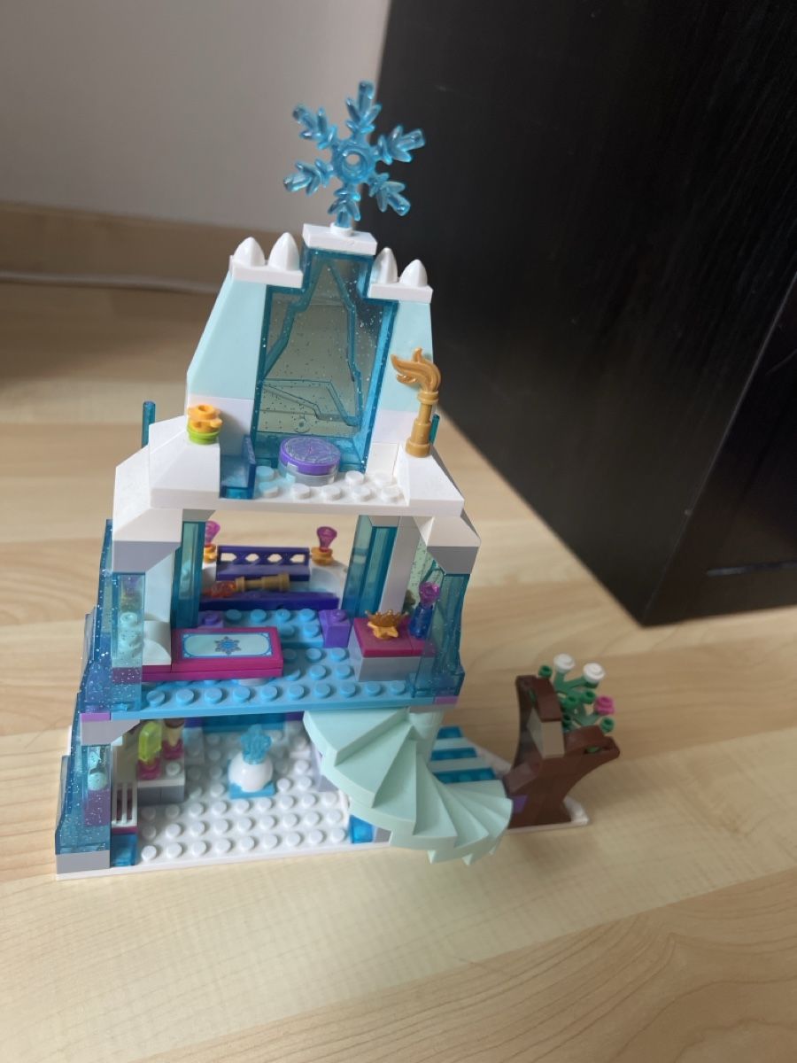 Kit di costruzioni: Disney Elsa Schloss gebrauchter Zustand – Usato da Villmergen venduto da KIWI7983 1