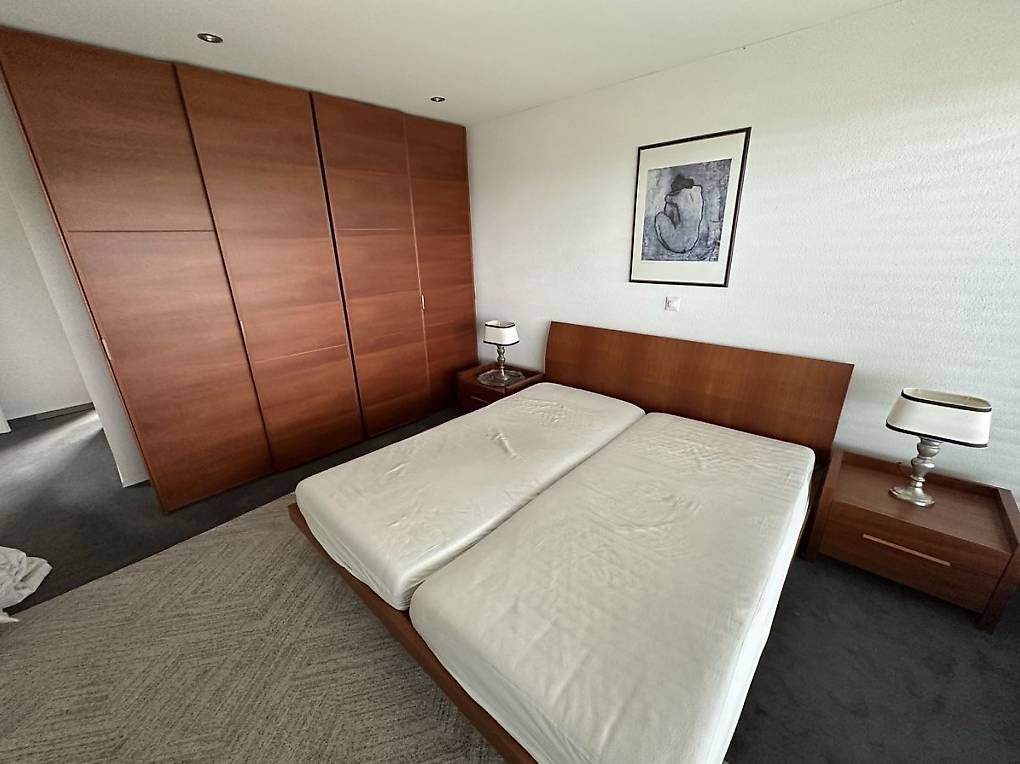 Poliform Armadi: Poliform Set: Schrank + Bett + ein Nachttisch – Usato da Zürich venduto da bottega.bernardo