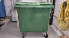 Abfallcontainer Plastic Omnuim