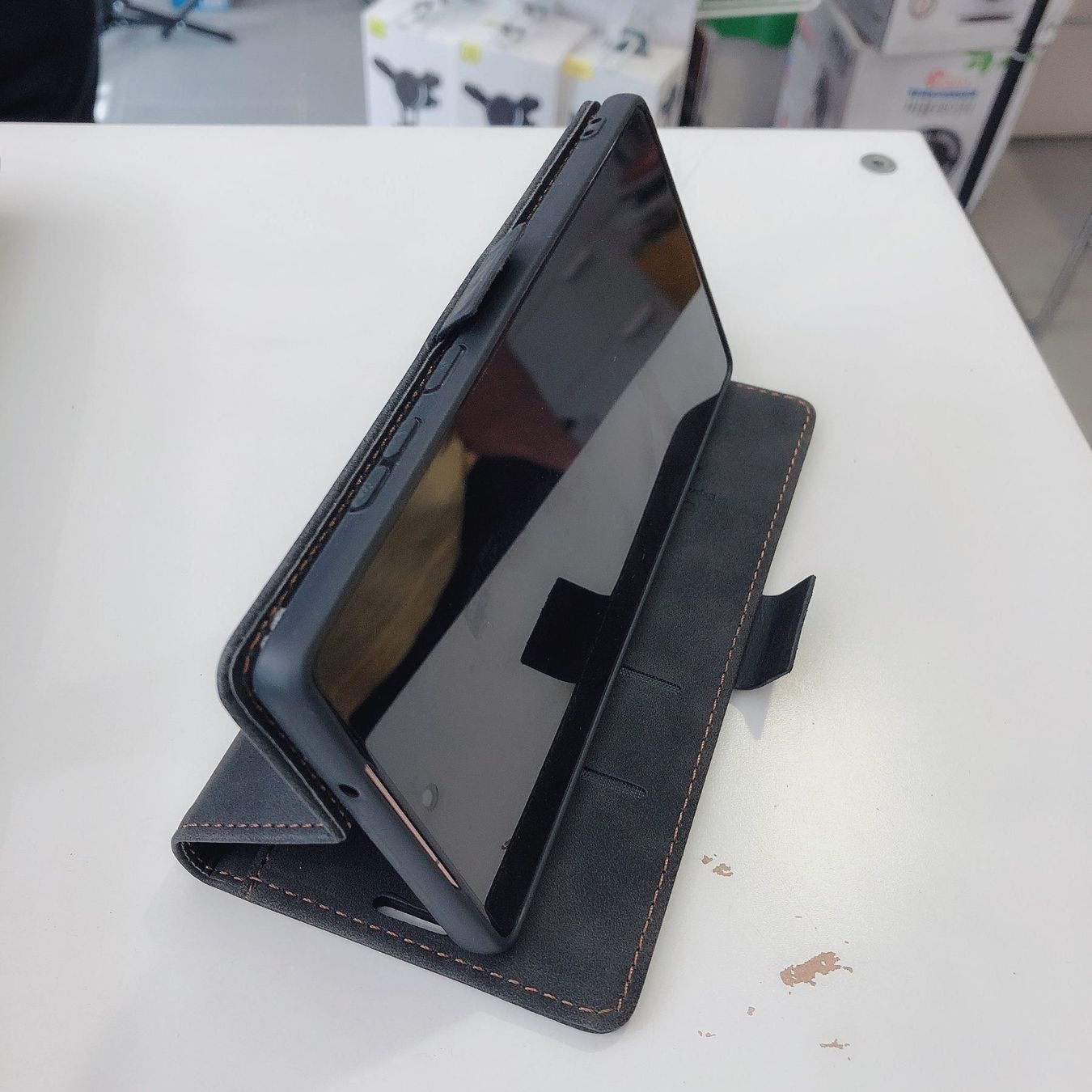 Cover & Protezioni schermo: Galaxy note 20 - Etui de lux à rabat cuir noir – Nuovo e nell'imballaggio originale da Morges venduto da DigiAC 4