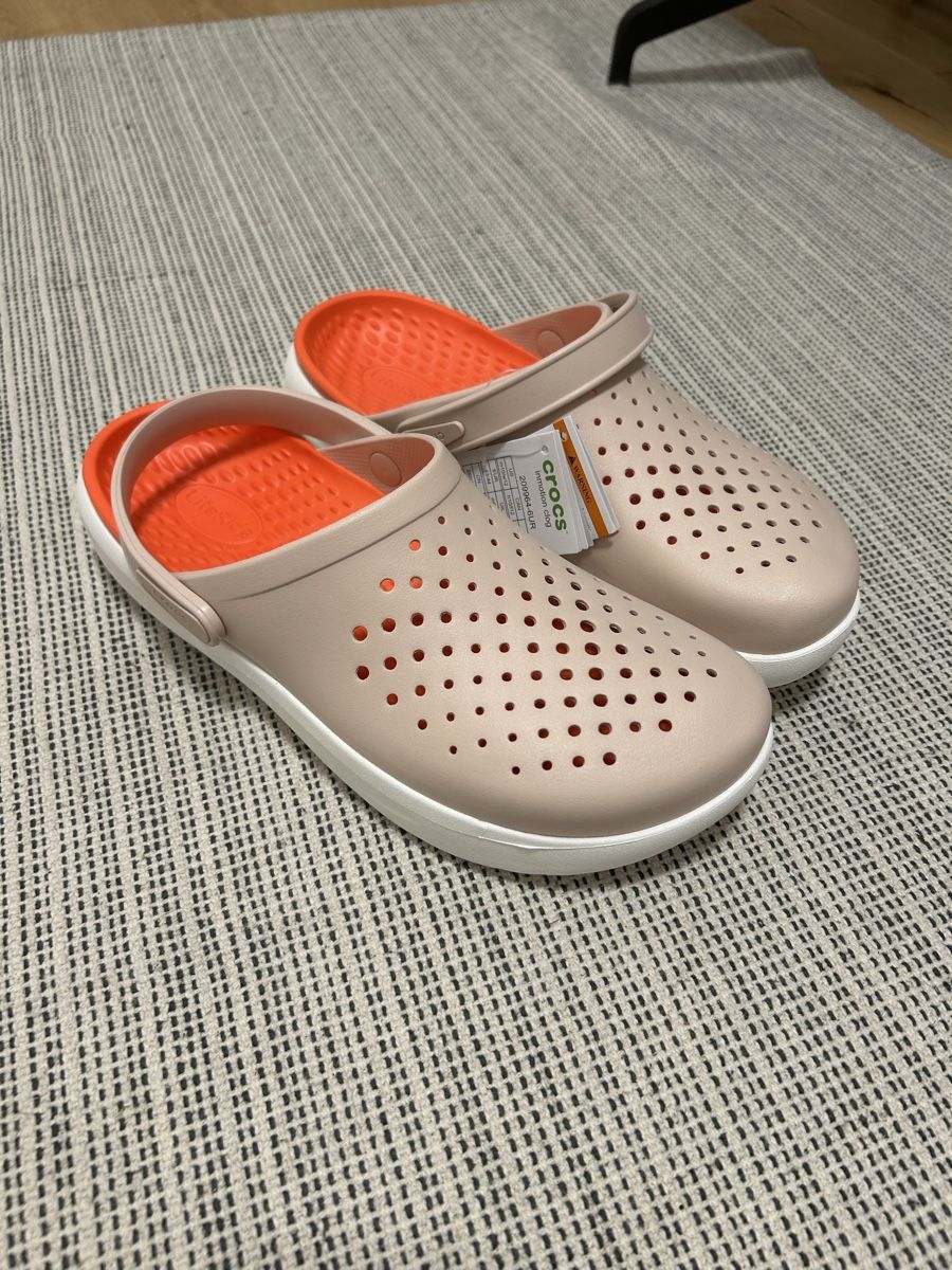 Crocs Scarpe da uomo: Crocs in Motion 43-44 – Nuovo e nell'imballaggio originale da Biasca venduto da Tomathiss