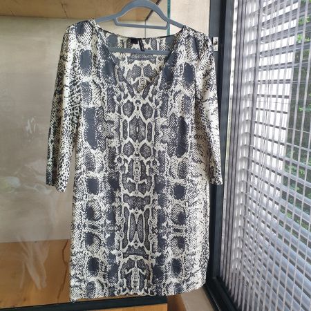 🐸 MNG MANGO KLEID / TUNIKA Gr S Schlangenmuster Top Zustand