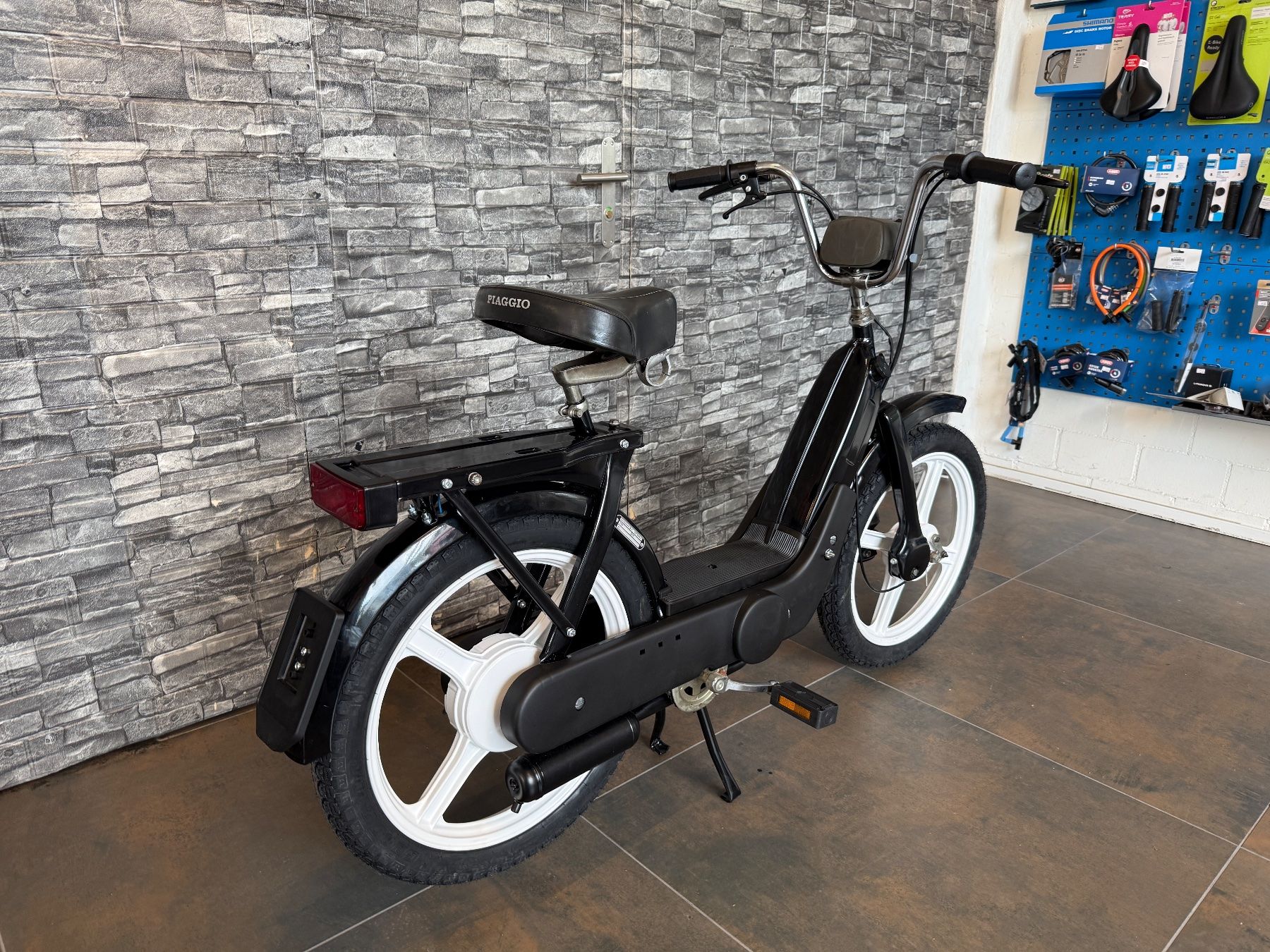 Piaggio Ciclomotori: Piaggio Ciao Neuaufbau – Usato da Root venduto da E.H.Velo 2
