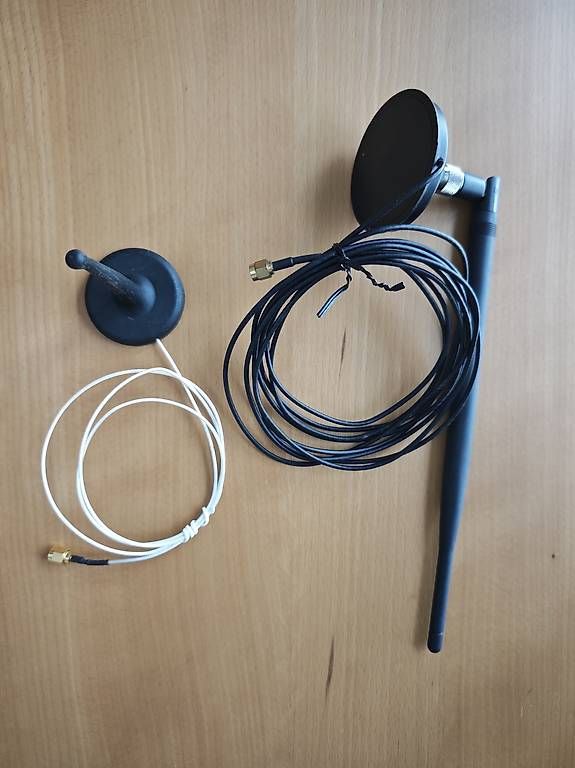 Technique de radiocom: DVB-T Antennen – D'occasion à Brünisried par com_qh88 1
