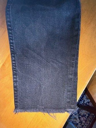 C&A Jeans: Jeans noir Divided taille haute 34 – Nuovo (secondo la descrizione) da Athenaz (Avusy) venduto da sos_2k2j