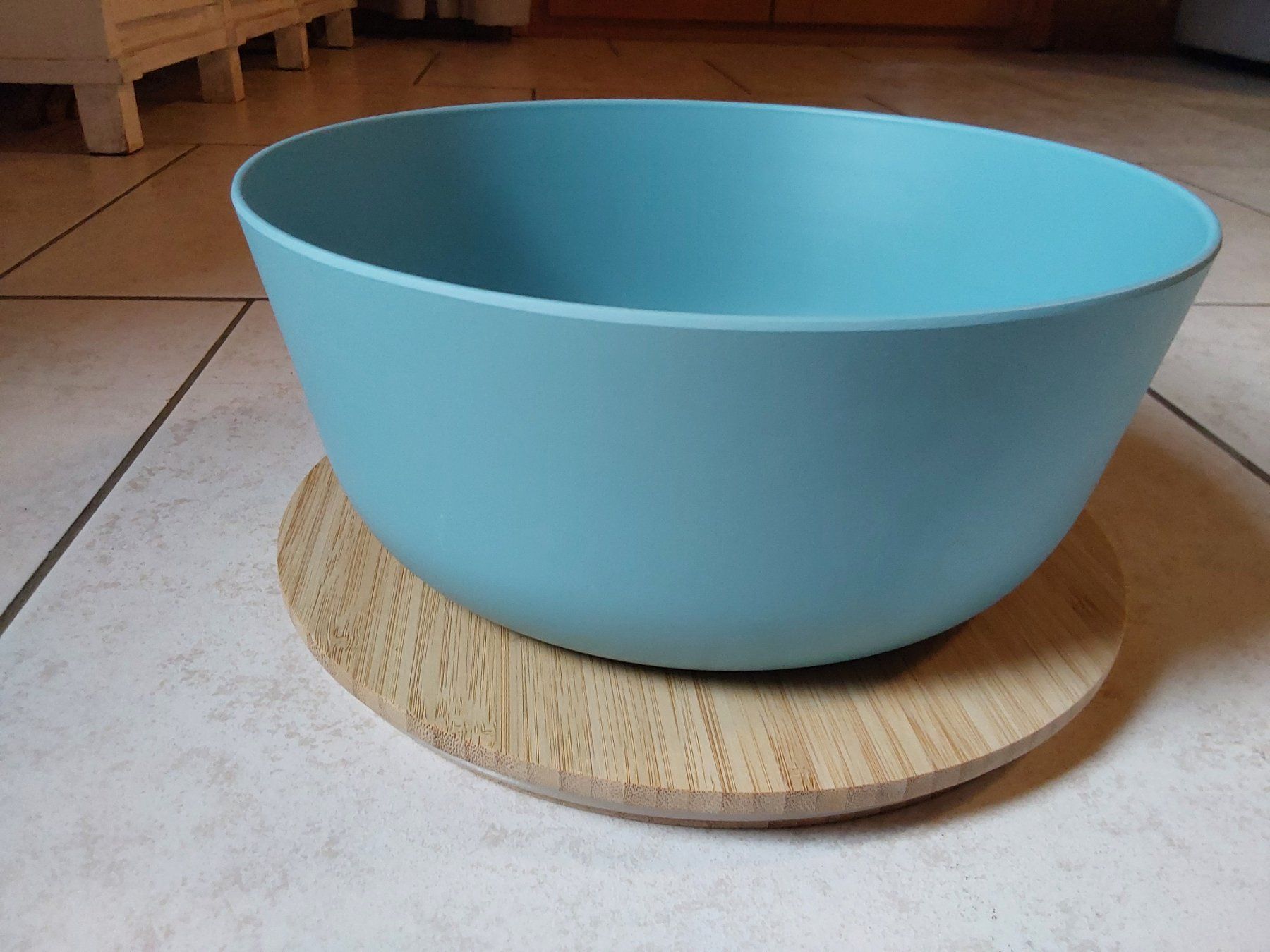 Ciotole: Salatschüssel Bambusdeckel Blau – Nuovo (secondo la descrizione) da Rüegsbach venduto da hpl02