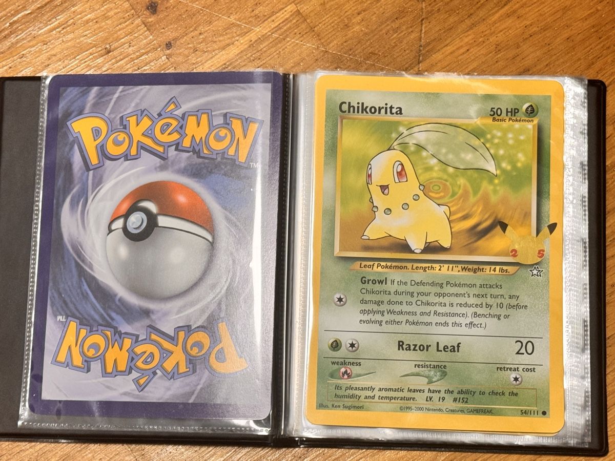 Pokémon Carte collezionabili: Pokemon Binder INKLUSIVE KARTEN!!! – Nuovo (secondo la descrizione) da Volketswil venduto da kev_8cfn 2