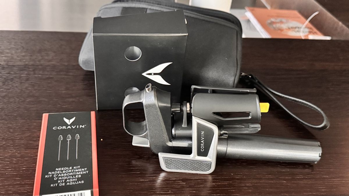 Wein: Coravin Wein System mit 2 Kapseln Neu – Neu und originalverpackt aus Worblaufen von fortuna.. 2