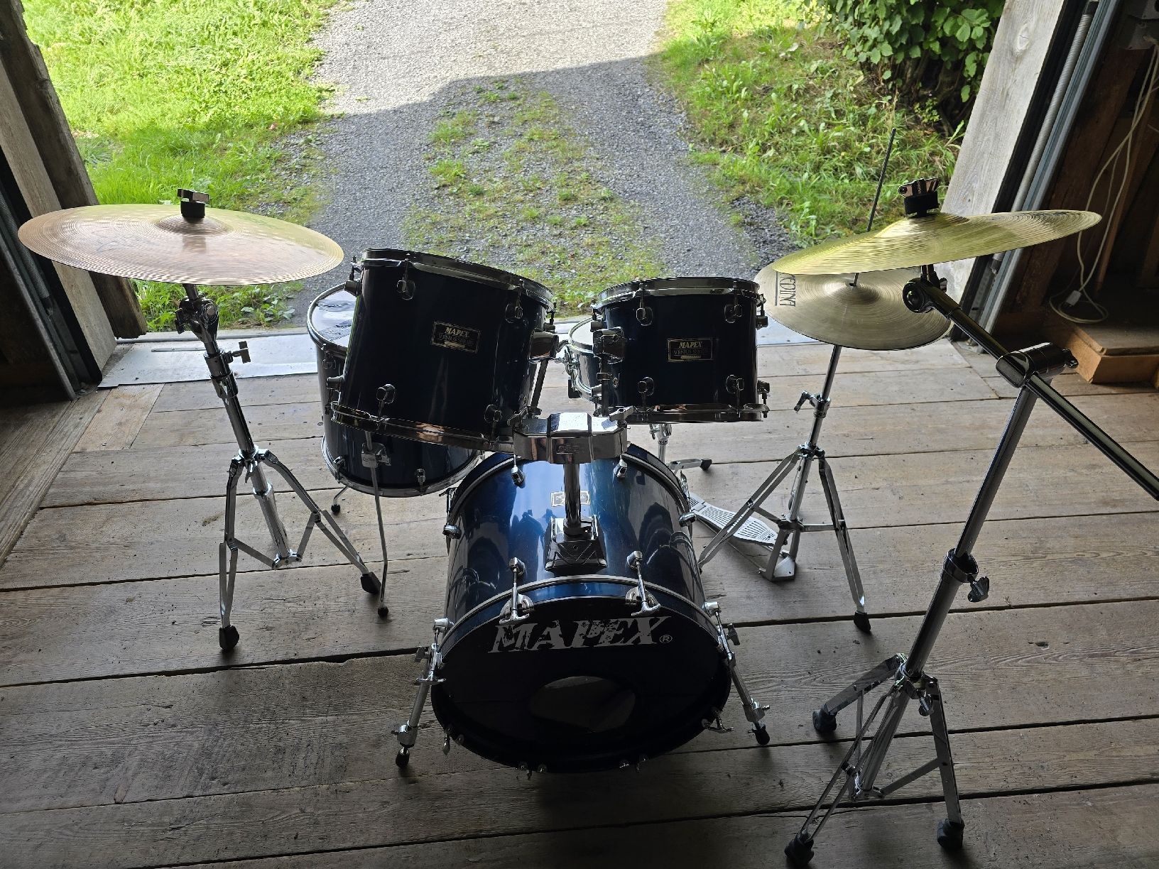 Strumenti musicali: Mapex Schlagzeug Set mit Becken – Usato da Hellbühl venduto da lev_rj2t 1