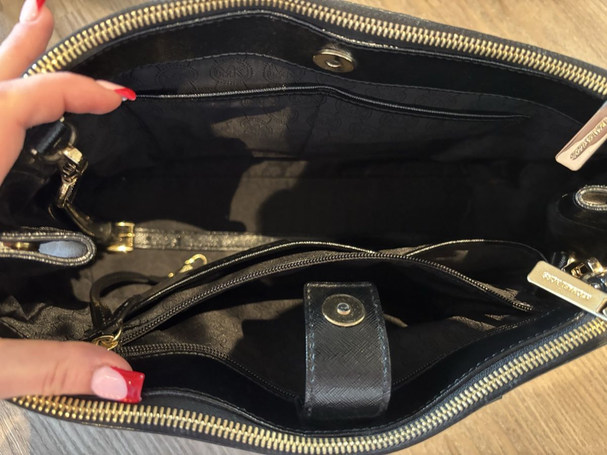 Michael Kors Borse da donna: Michael Kors Tasche mit echt Leder – Usato da Winterthur venduto da beijaflor777 6