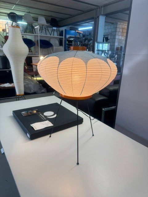 Vitra Lampen: Vitra Akari 9AD Leuchte – Gebraucht aus Zollikofen von OberliAG 3