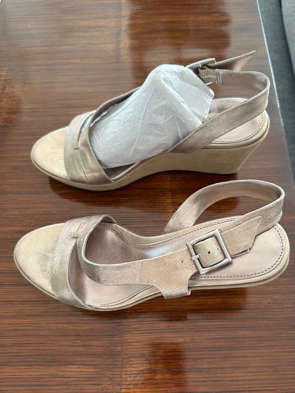 Scarpe da donna: Sandalen – Usato da Kuesnacht ZH venduto da Lacatitus 3