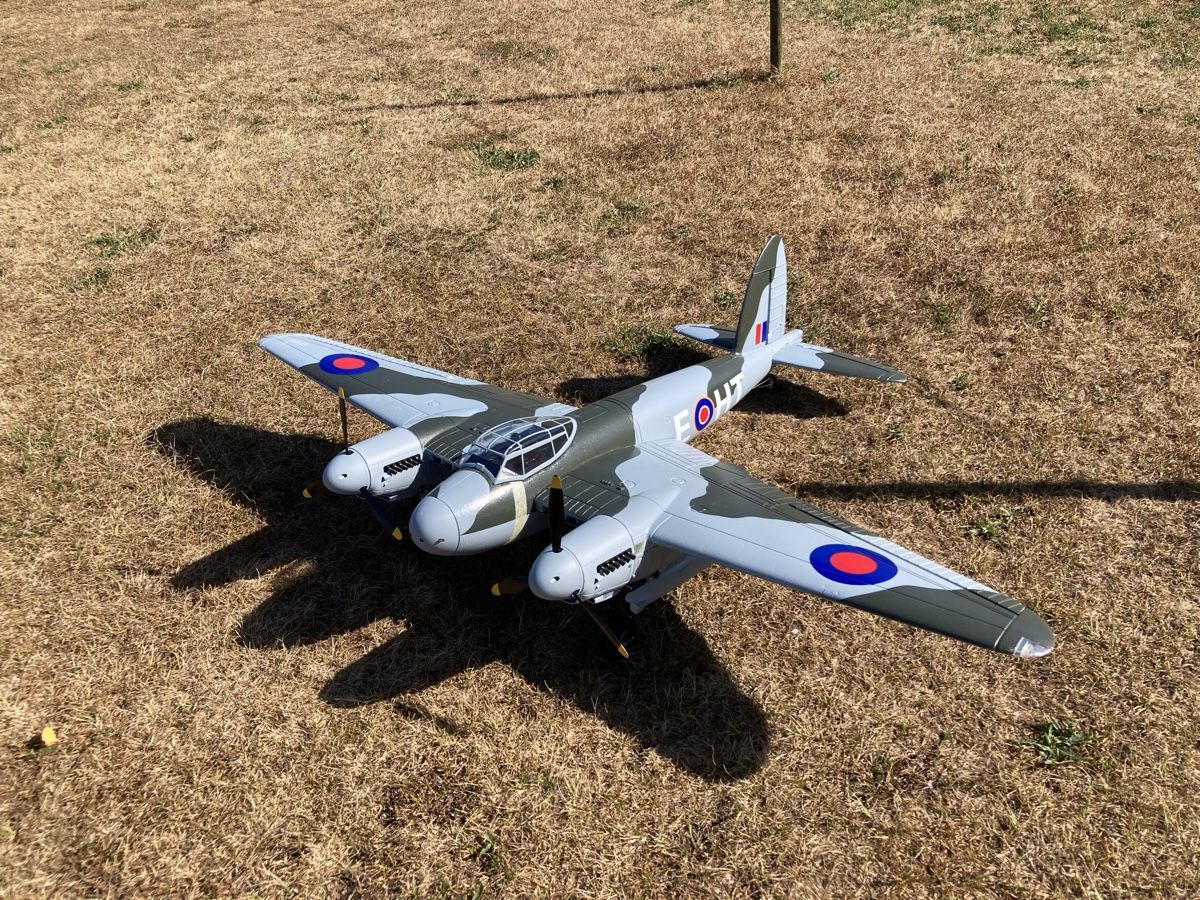 RC Kits de montage: Modellflugzeug – D'occasion à Belp par Cikarus