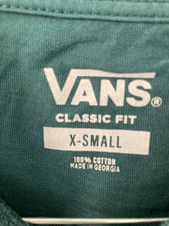 T-shirt: T-Shirt Vans Gr. XS – Usato da Luzern venduto da Judith01112 1