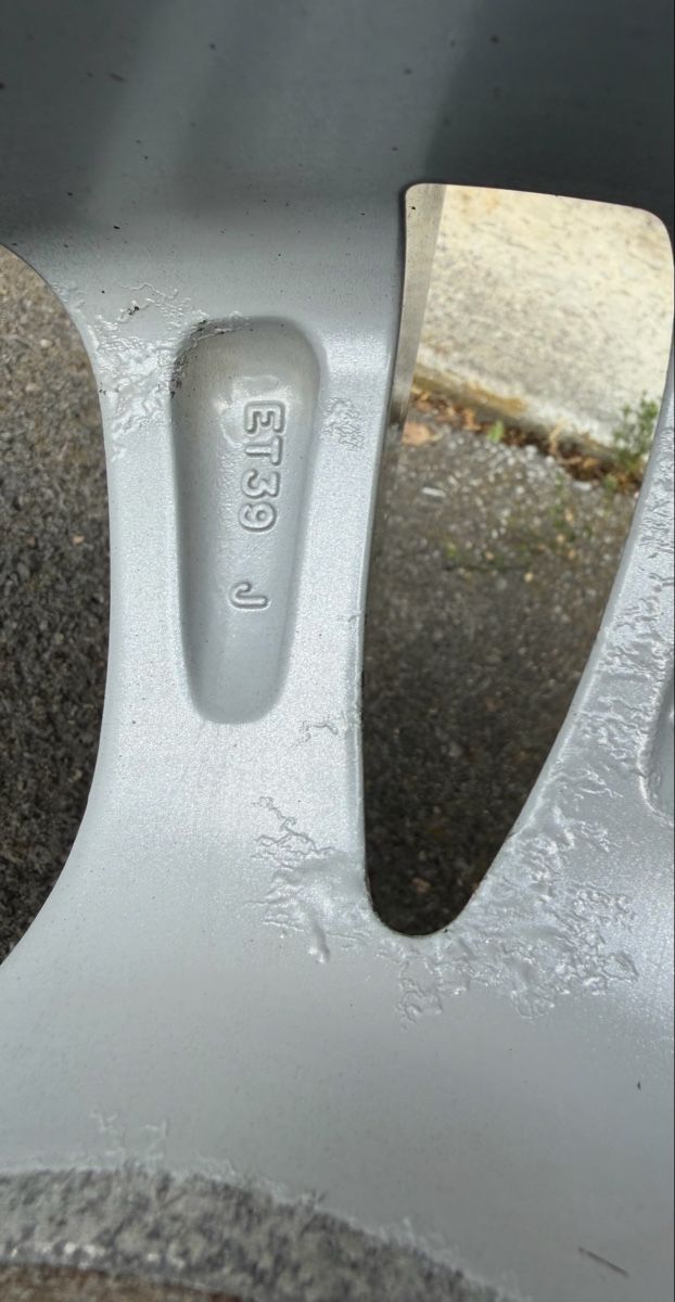 Toyota Cerchioni: Original Toyota Auris Felgen – Usato da Mollis venduto da BSL10 7