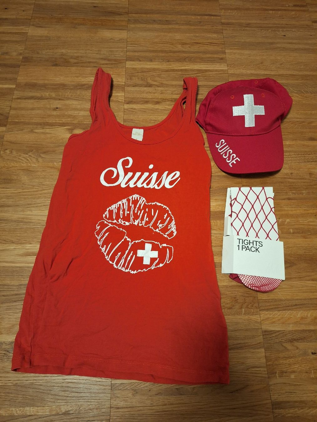 Canottiere & Pantaloni: Suisse, Schweizer Fan Outfitt – Nuovo (secondo la descrizione) da Regensdorf venduto da Schmim