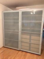 Schwebetürenschrank mit Inneneinrichtung guter Zustand