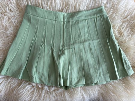 Zara Green Pleated Mini Skirt, S