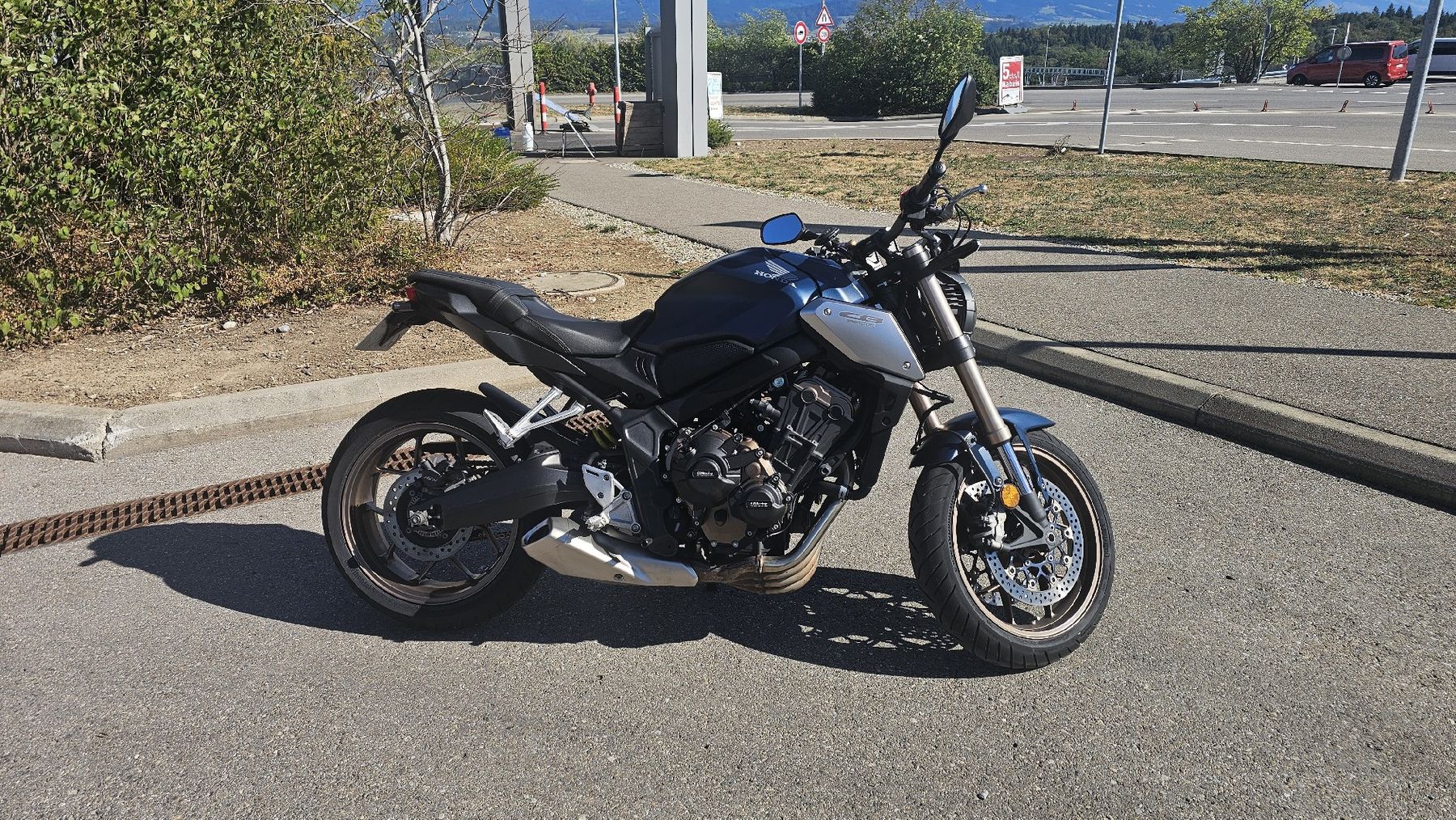 Honda Strada: Honda CB 650 R ABS – Usato da Treyvaux venduto da ChrisWhite 7