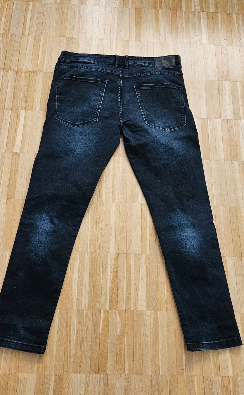 Jeans: Herren Stretch Hose Gr 34/30 – Usato da herisau venduto da Florusa 2