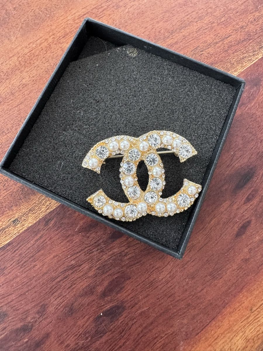 Spille & Fermagli: Chanel vip  – Usato da Eschlikon TG venduto da Didi2007_