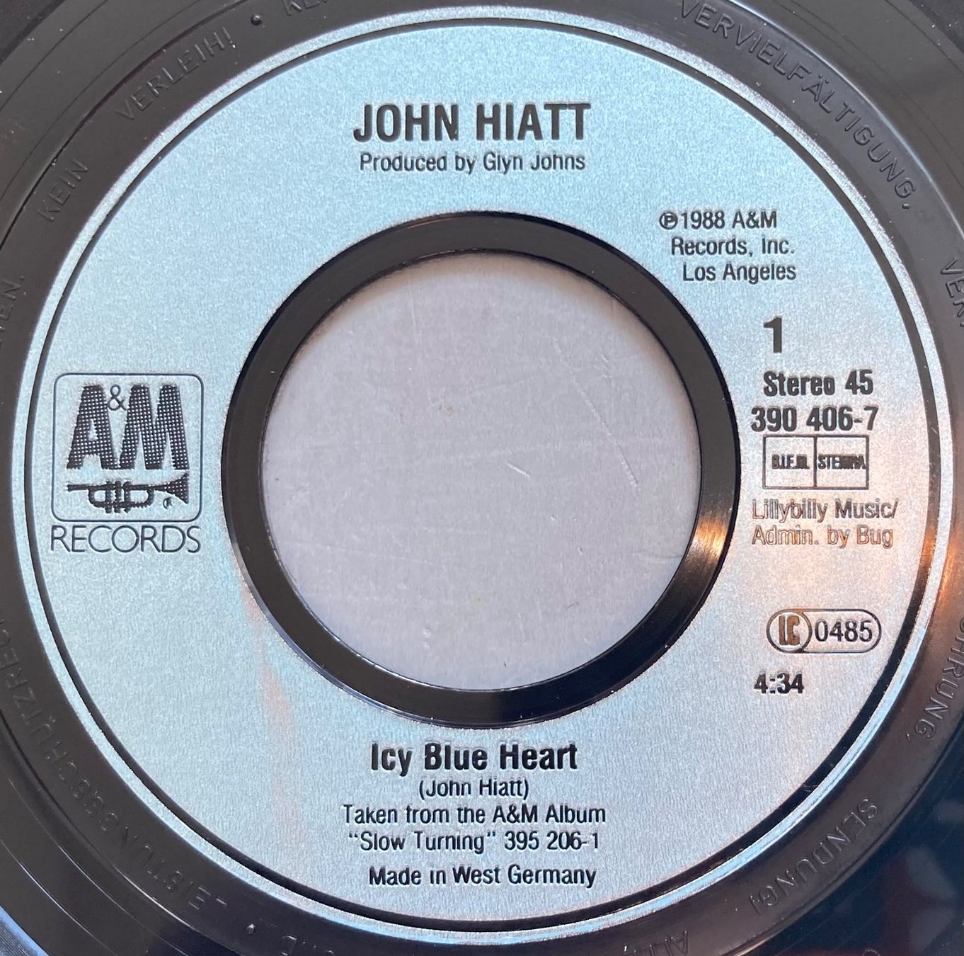 Schallplatten: JOHN HIATT - ICY BLUE HEART – Gebraucht aus Poliez-Pittet von Newtown-Records 2