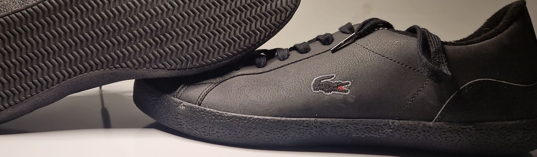 Lacoste Herrenschuhe: Lacoste 44.5 – Gebraucht aus Winterthur von Pepe83 2