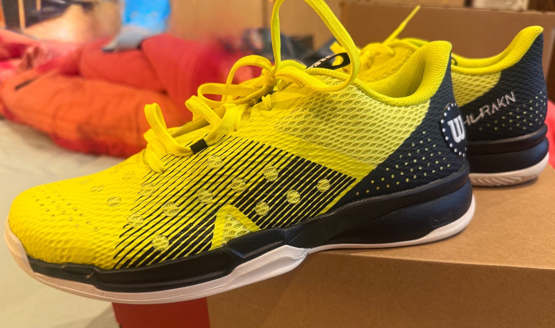 Scarpe da uomo: **** WILSON HURACN TEAM EU 41 1/3 **** – Nuovo e nell'imballaggio originale da Giumaglio venduto da soloemi 9