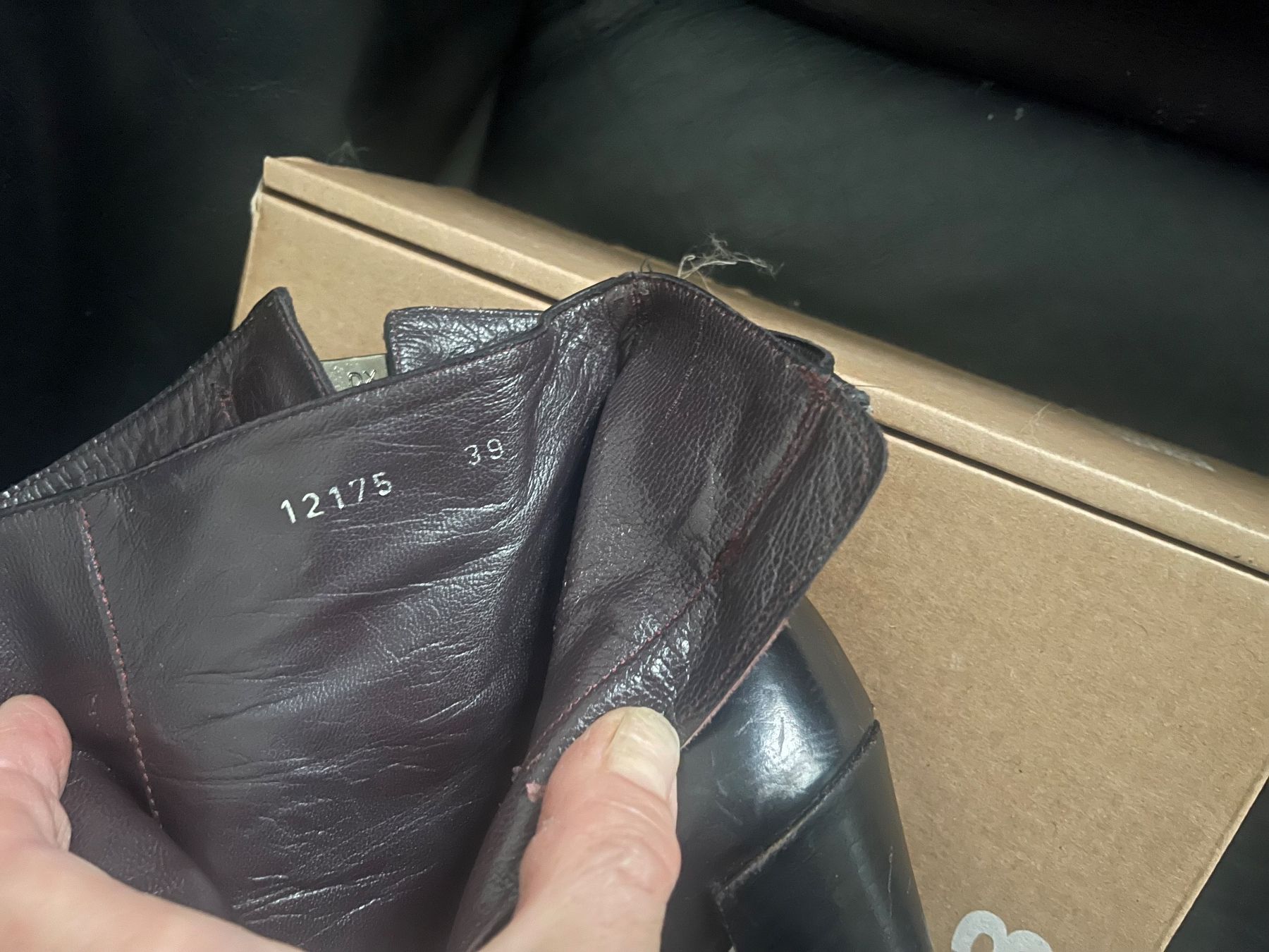 Scarpe da donna: Hugo stiefeln – Usato da Hinterkappelen venduto da lid_9h7j 3