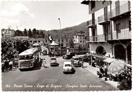 PONTE TRESA Confine Italo Svizzero, Verkehr am Zoll, Auto