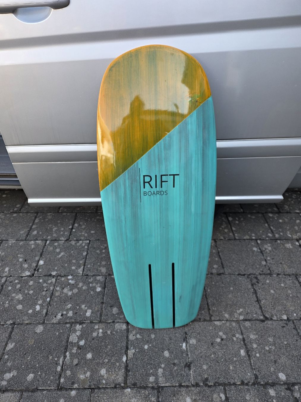 Kite: Kitefoil Board Pumpfoil Board defekt – Gebraucht aus Portalban von Jskan85 1