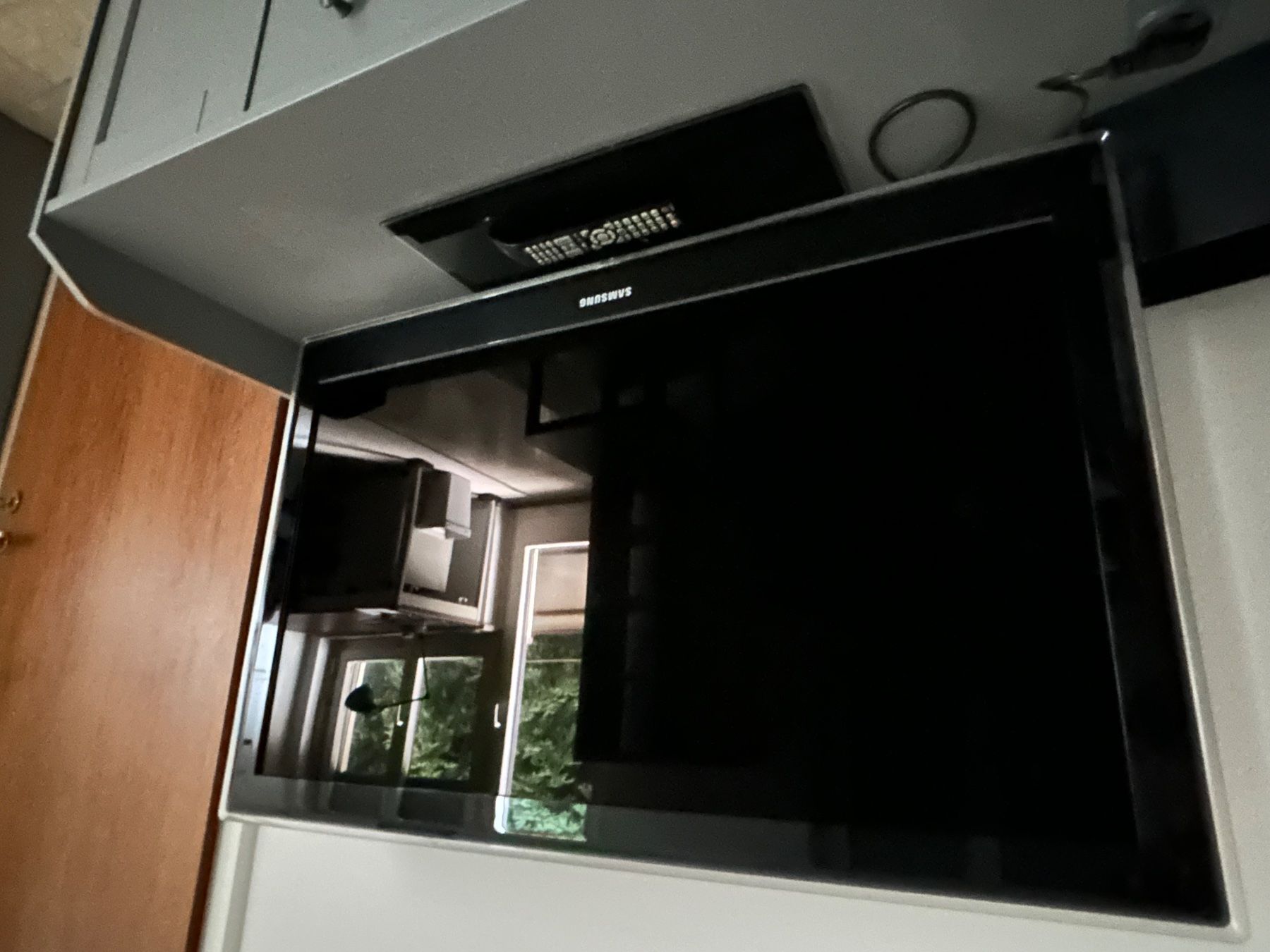 Samsung Televisori: Samsung LCD Fernseher – Usato da Zürich venduto da lau_wb57 2