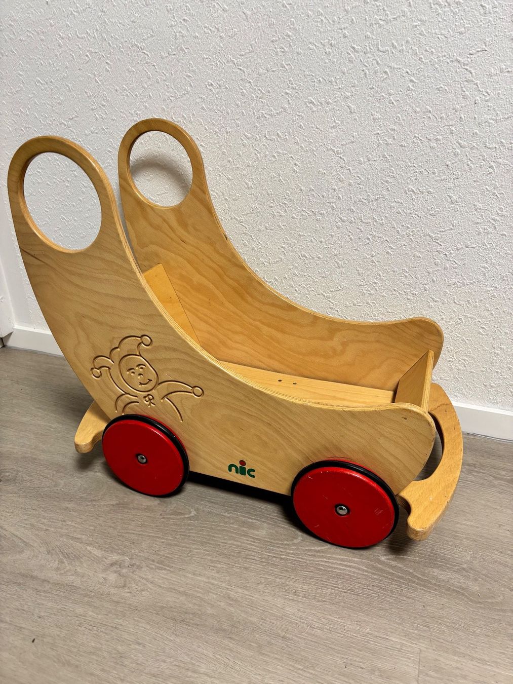 Carrozzine per bambole: NIC Puppenwagen aus Holz – Usato da Bottmingen venduto da ana_5hrv 2