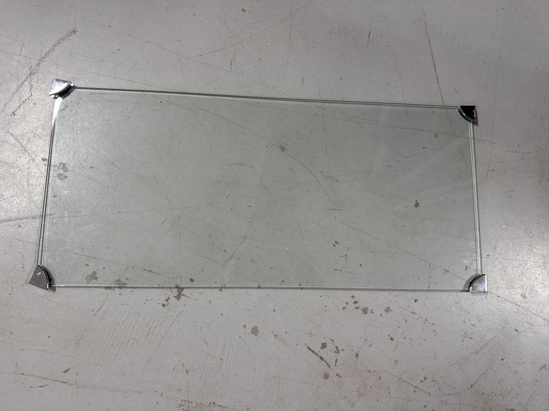 USM Scaffali: USM Tablar glas 35 x 75 cm – Usato da Dietlikon venduto da HighspeedUmzug