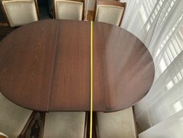 Tisch braun rund/oval verlängerbar mit 6 Polsterstühlen