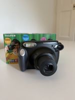 Fujifilm Instax 210 Wide Sofortbildkamera + OVP + Film