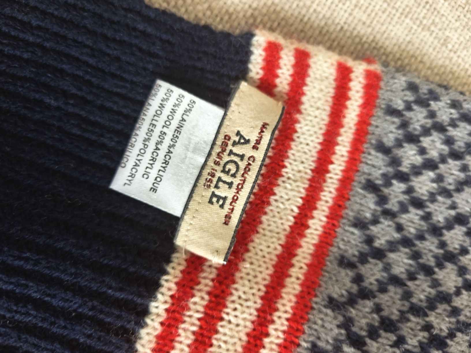 Foulard & Sciarpe: Aigle Schal Wolle gross – Nuovo (secondo la descrizione) da Winterthur venduto da kat_9fqy 3