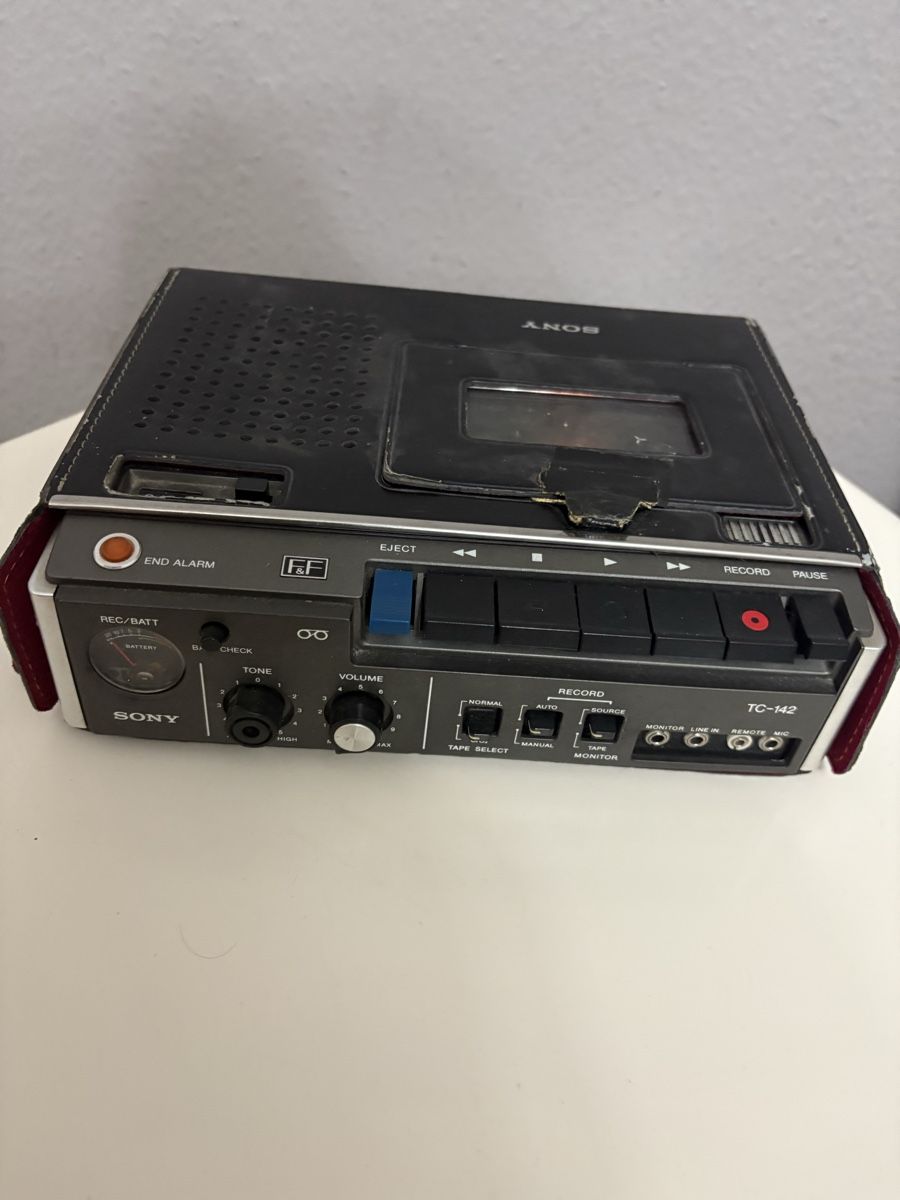 Cassettes audio: Lecteur cassette portable Sony – D'occasion à petit lancy par FerreiraLuis 1