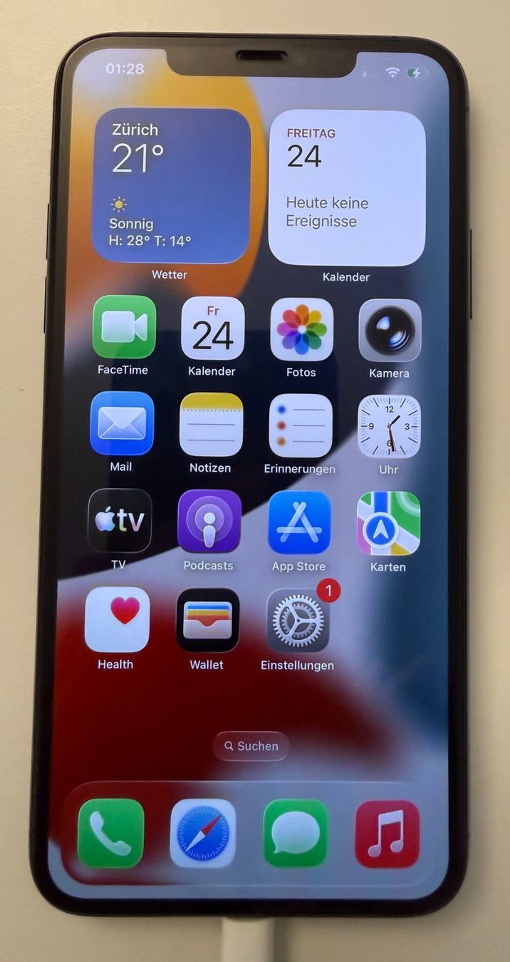 Apple Telefoni cellulari / Smartphones: Apple iPhone 11 Pro Max 512GB 100% Kap mit Case – Nuovo e nell'imballaggio originale da Oberägeri venduto da Peter01234