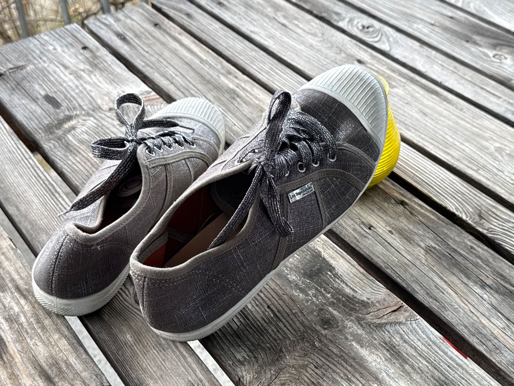 Damenschuhe: Sneaker, Silber, Gr. 41 🌞🌼 – Gebraucht aus Egg b. Zürich von Flummi 9