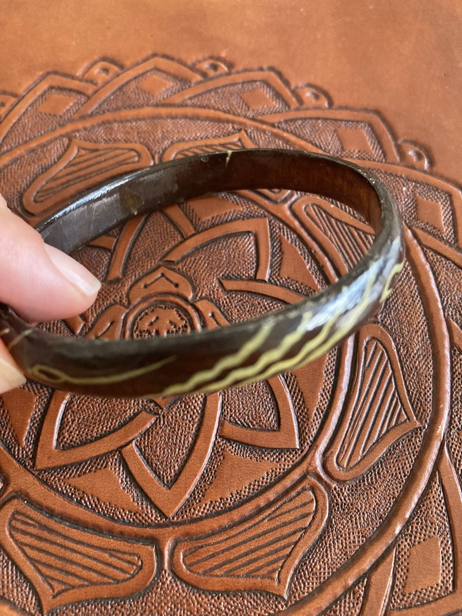 Bracciali & Braccialetti: Afrikanischer Holzarmreif – Usato da Baden venduto da Garofalo90