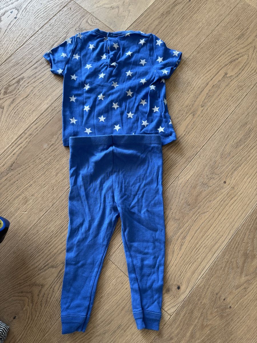 Petit Bateau Lotti & Set di vestiti: Petit Bateau Set, Gr. 74, Blau mit Sternen – Usato da Küsnacht ZH venduto da ToddyGinger 5