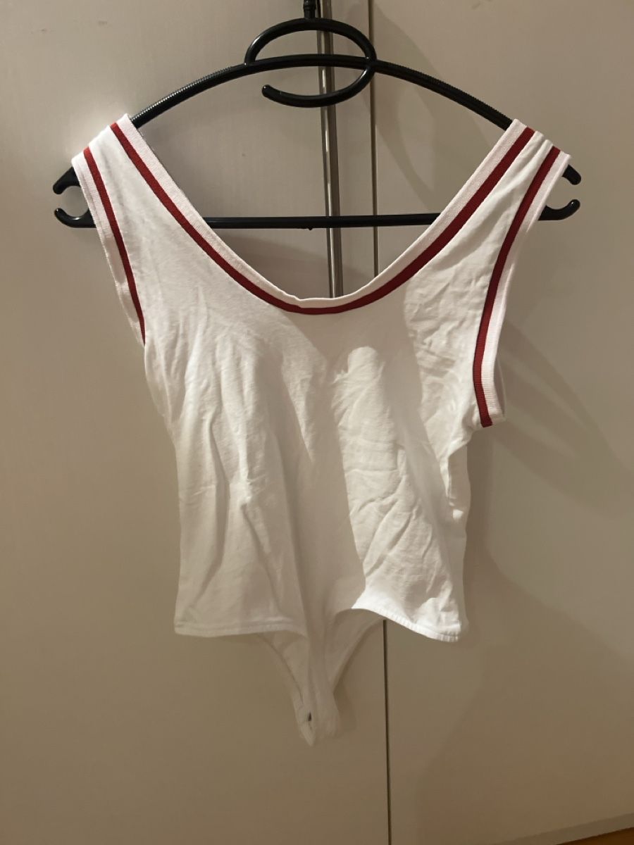 Guess Top: Body Guess Vintage Grösse S – Usato da Oberengstringen venduto da pri_c8jk 3