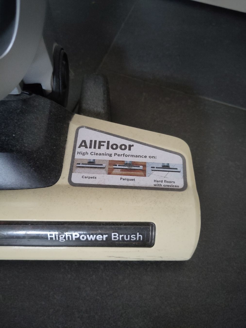 Bosch Aspirapolveri & Accessori: Aspirateur sans fil Bosch Athlet – Usato da Vevey venduto da chiara_a 2