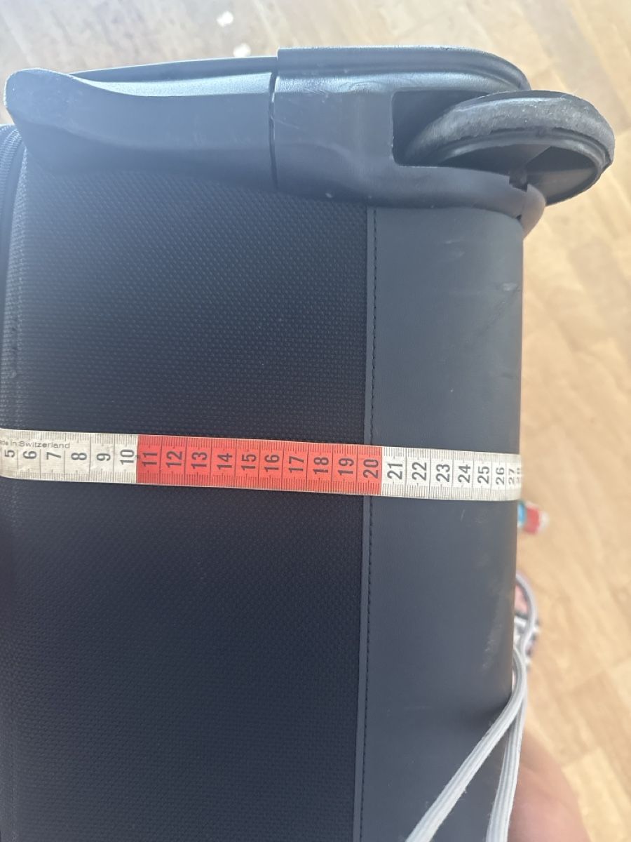 Samsonite Valigie: Rollkoffer Samsonite schwarz – Usato da Gibswil venduto da spongii 3