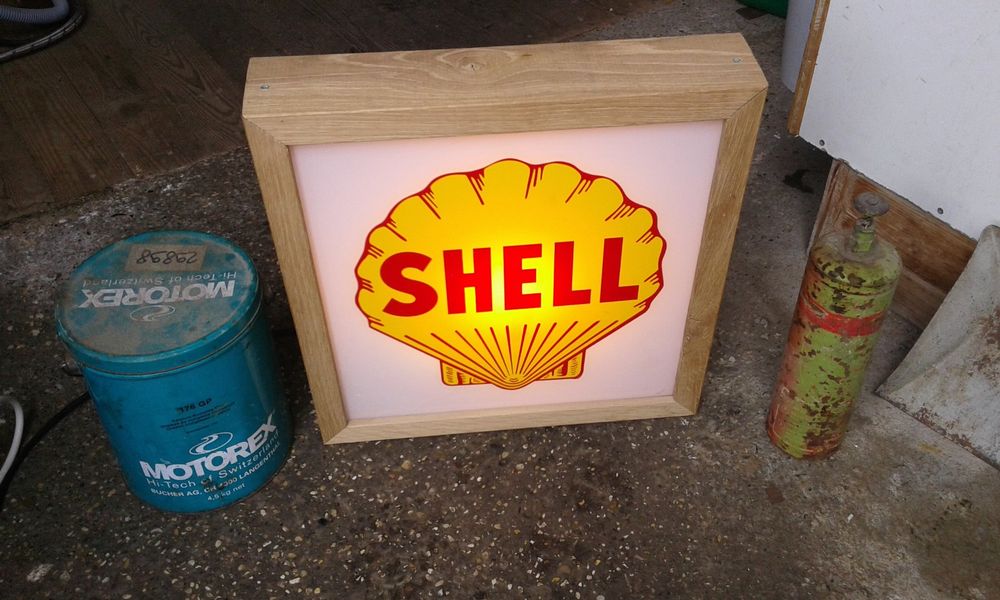 Enseigne lumineuse SHELL helix - Collection